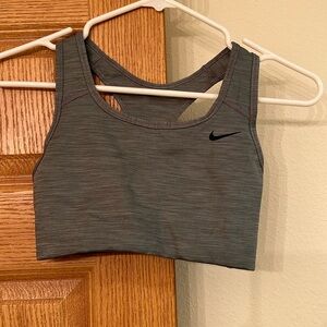 Nike Women's Dri-Fit Sports Bra Size Small NWOT
